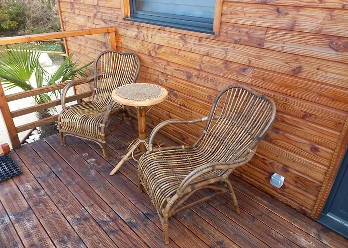 Roulotte Au Paradis Les Eyzies