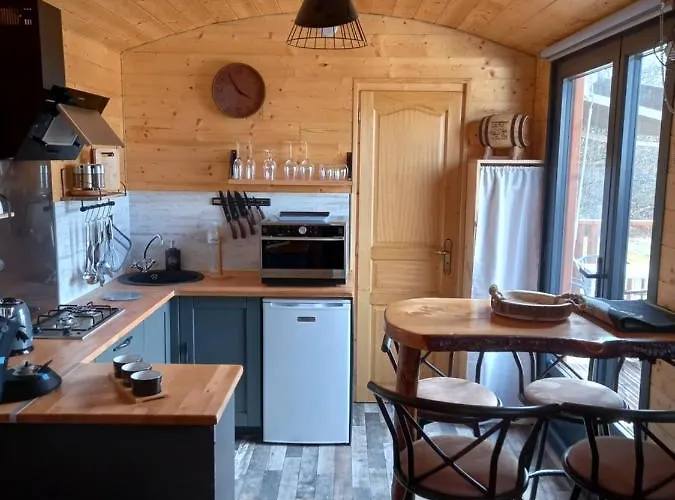 Roulotte Au Paradis Hébergement de vacances